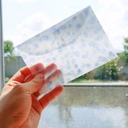 光を通す封筒