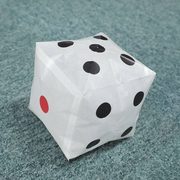 通常のサイコロの10倍サイズ!1辺15cmの巨大サイコロ紙風船